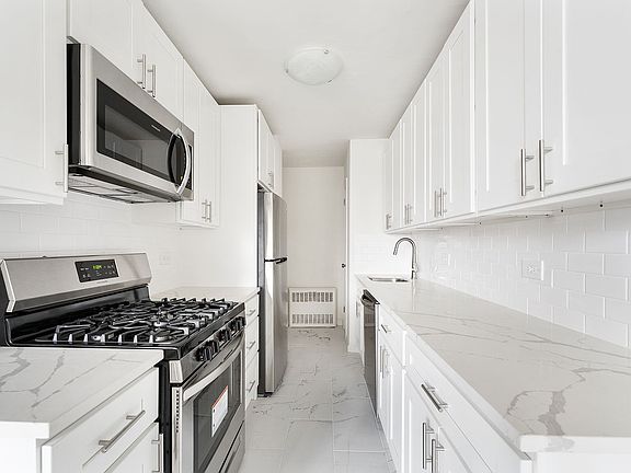 3rd image of 500A E 87th St APT 10B