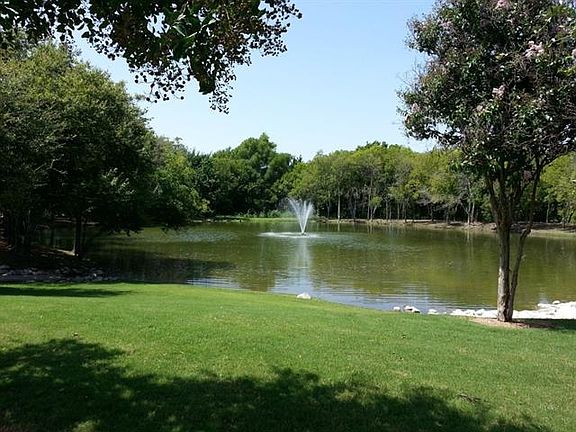 2nd image of 9542 Crown Meadow Dr