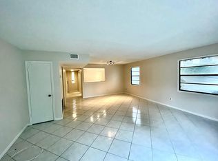 1818 Canton St, Orlando, FL 32803