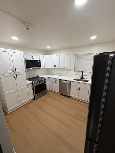 663 Bernon St #2 Photo 1