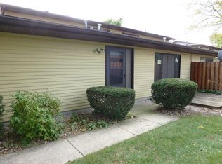 1580 Perry Ct APT C, Aurora, IL 60505
