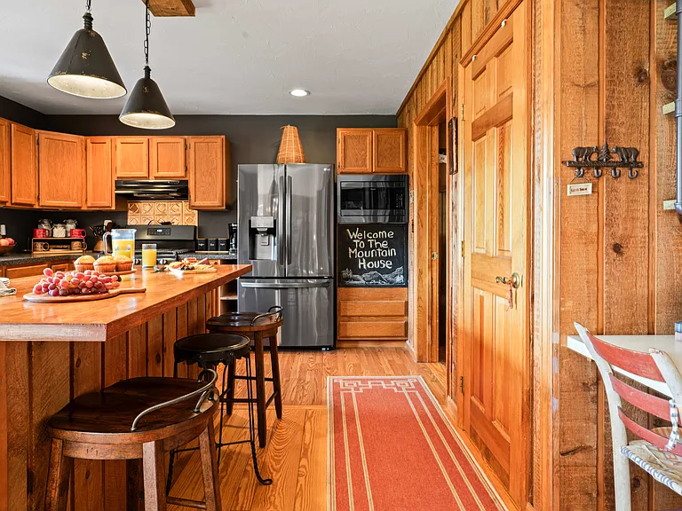 21 Larsen Dr — Photo 13