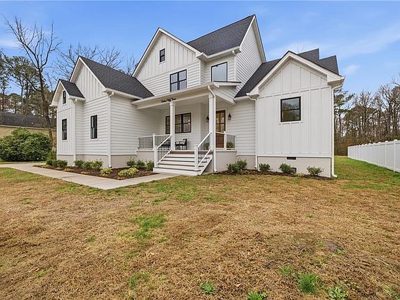 2nd image of 1653 Shipyard Rd