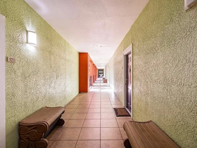 1810 E Palm Ave #5213 — Photo 3