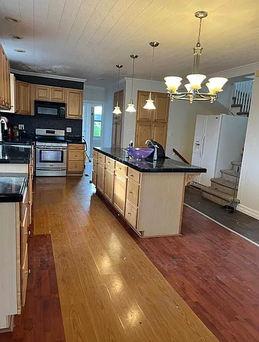 437 S Main St #2 Photo 1