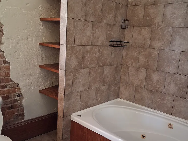 572 Mulberry St #205 — Photo 8