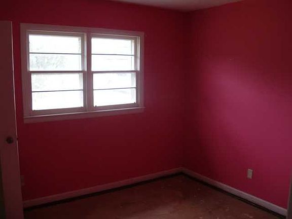 2nd image of 5826 Aljon Dr