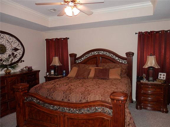 4th image of 3311 Woodbridge Rd