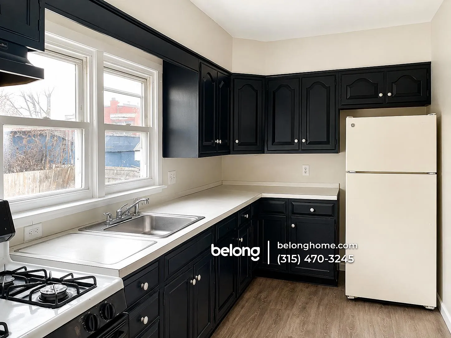 5 bed, 1.0 bath, 1522 sqft, $2,095 — Photo 1