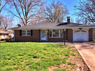 312 Clearview Dr, Belleville, IL