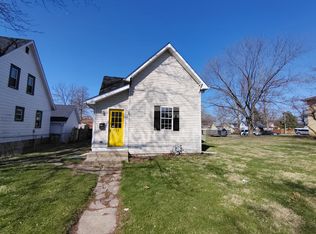 921 College Dr, Anderson, IN 46012