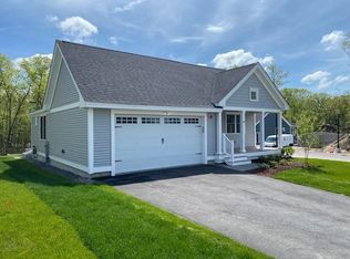 29 Cliffside Dr, Auburn, NH 03032