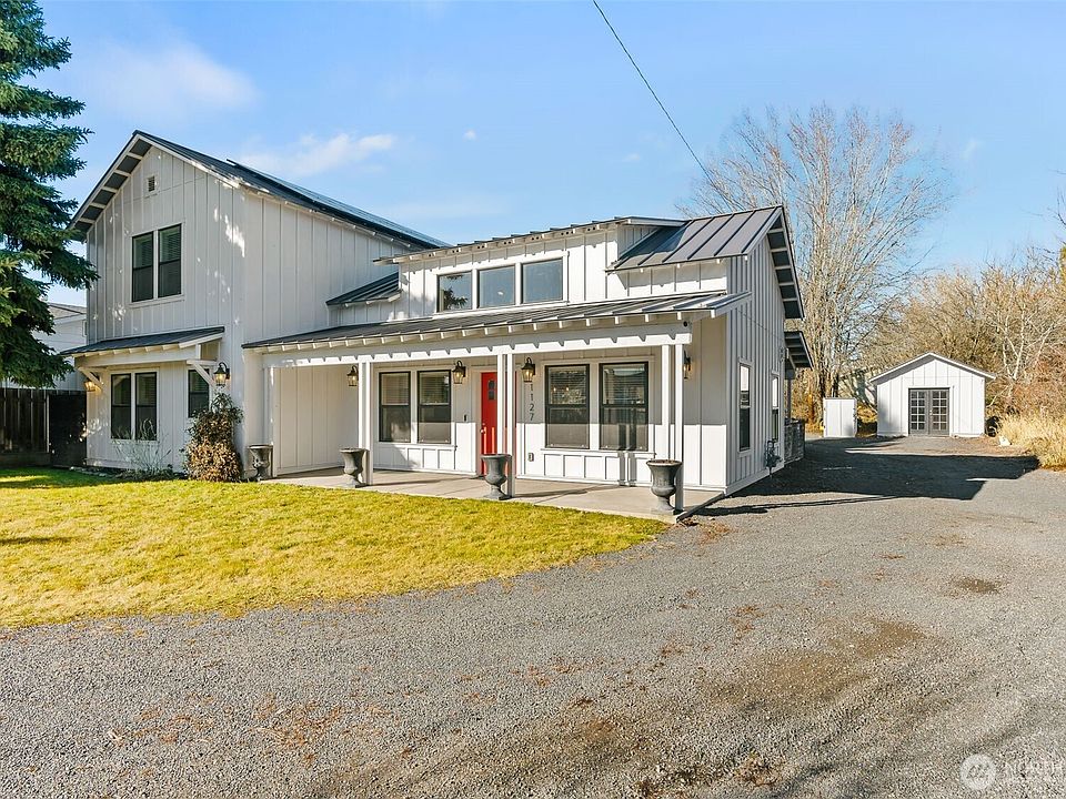 1st image of 1127 E Capitol Avenue