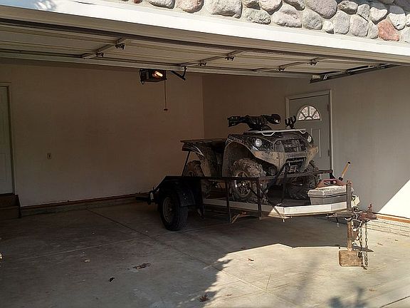 2nd image of 6238 Oak Tree Dr