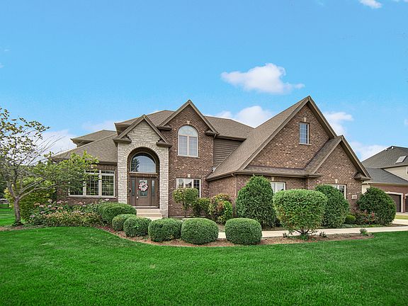 2nd image of 4551 Sassafras Ln