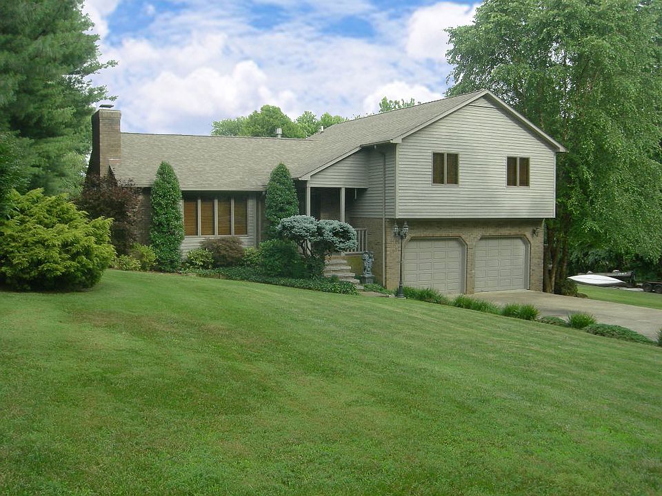 1st image of 4711 Becker Dr