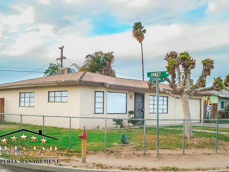4519 Gordon St — Photo 1