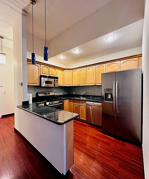 80 Bay Street Lndg #8F — Photo 8