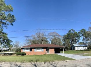 39 E 6th St, Mc Rae Helena, GA 31037