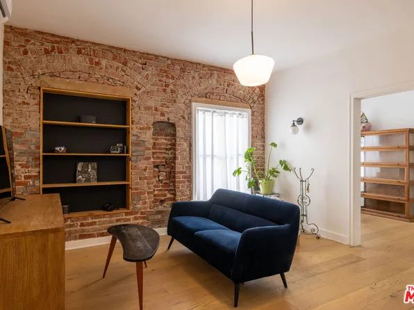 211 S Berendo St #3, Los Angeles, CA 90004