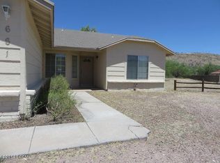 661 Peck Canyon Dr, Rio Rico, AZ 85648