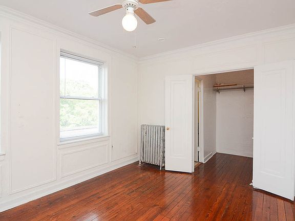4th image of 4060 N Kenmore Ave APT 311