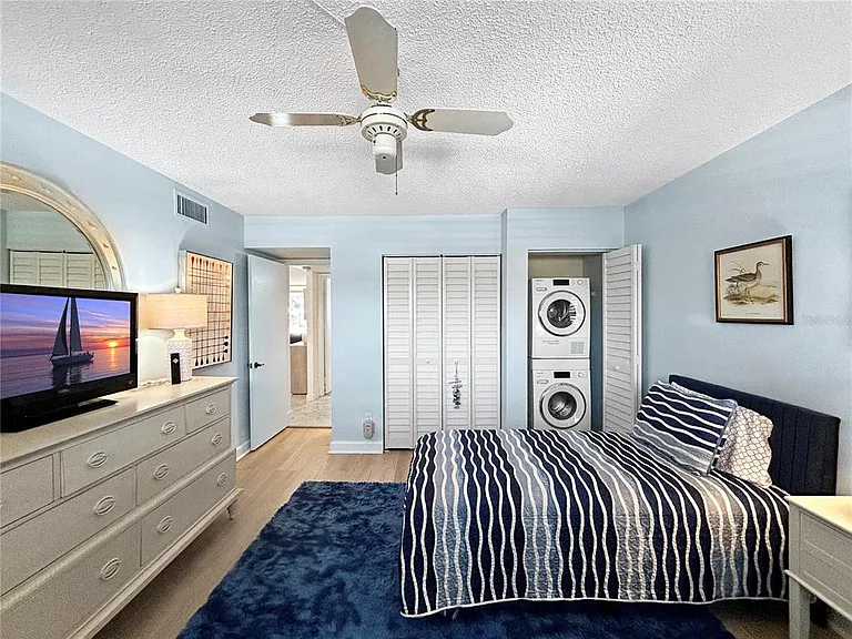 4325 Gulf Of Mexico Dr #305 — Photo 23