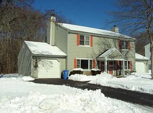 43 Little Woods Path, South Kingstown, RI 02879