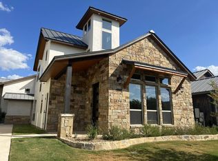 1690 Gruene Vineyard Xing, New Braunfels, TX 78130