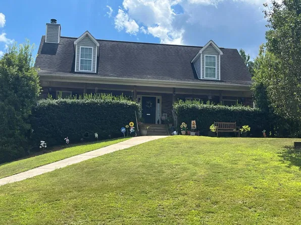 130 Oakbrook Ln, Covington, GA 30016