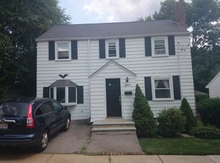 18 Eastland Rd, Jamaica Plain, MA 02130