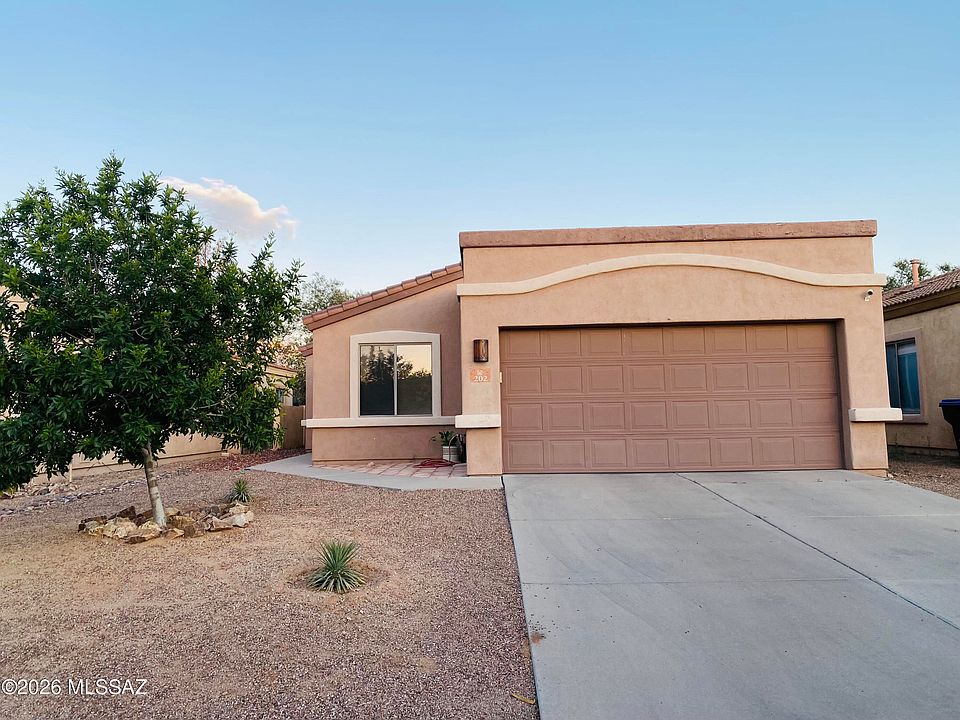 1st image of 202 E Corte Rancho Encanto