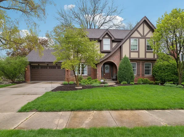 1107 Whirlaway Ave, Naperville, IL 60540