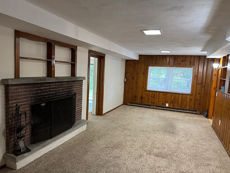 175B Crescent St — Photo 5