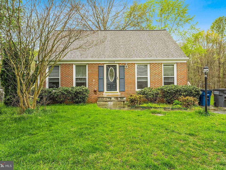 1st image of 13738 Mahoney Dr