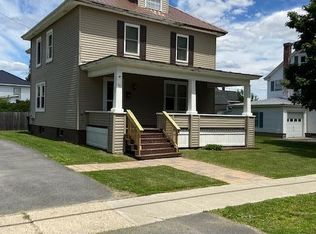 50 Chapman St, Rouses Pt, NY 12979