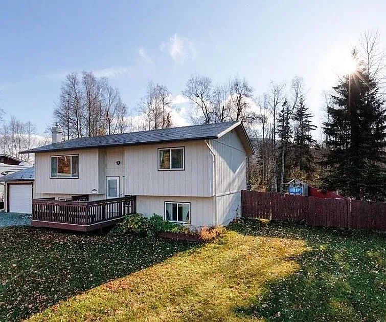 17928 Tonsina Ct — Photo 3