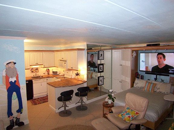 4th image of 4005 Atlantic Ave APT 118