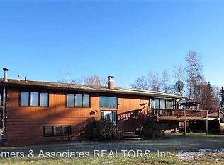 818 Skyline Dr, Fairbanks, AK 99712
