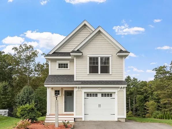 32 Calla Road, Londonderry, NH 03053