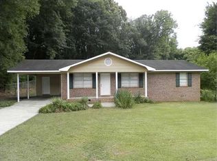 730 W 38th St, Anniston, AL 36201