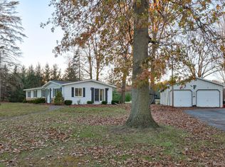 3874 S Graham Rd, Saginaw, MI 48609