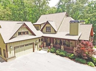 280 Rocking Chair Ln, Hayesville, NC 28904