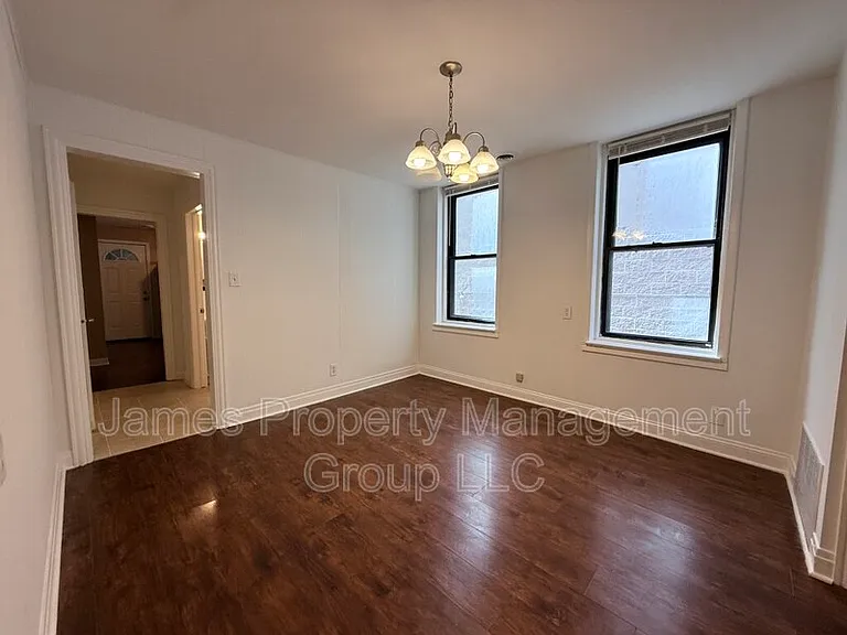 835 N Paulina St #1 — Photo 4