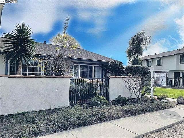 1st image of 4424 Alamo Ct