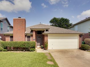 2116 Newport Dr, Flower Mound, TX 75028