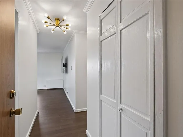 7320 Glenroie Ave #10E — Photo 5