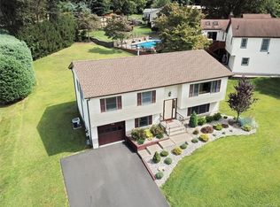 7 Sapling Ct, Thiells, NY 10984