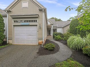 43 Carnoustie Rd, Bourne, MA 02532