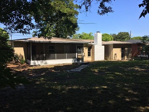 2nd image of 1017 S Betty Ln